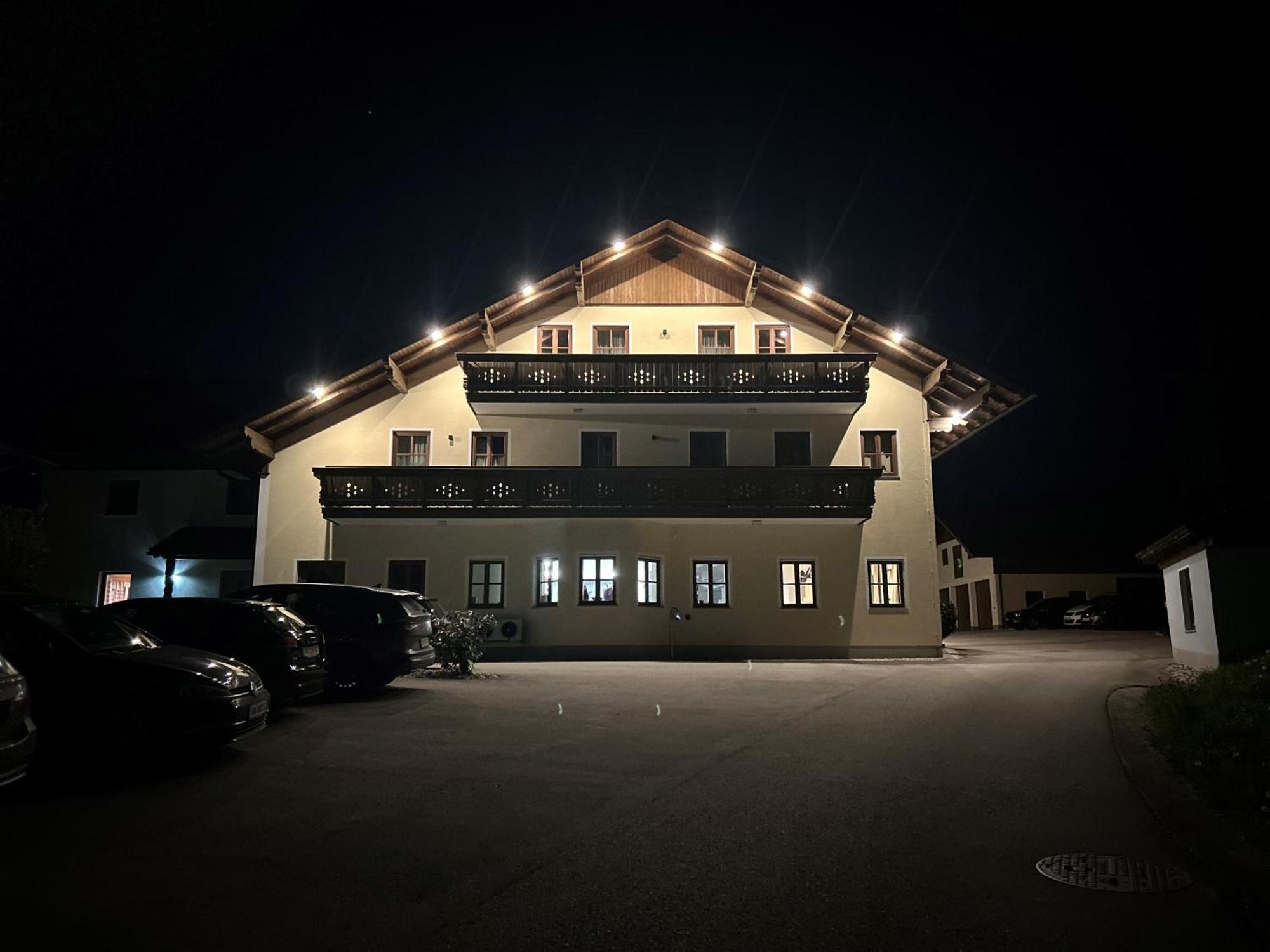 Gasthof Steinbichler Нусдорф ам Атерзее Екстериор снимка